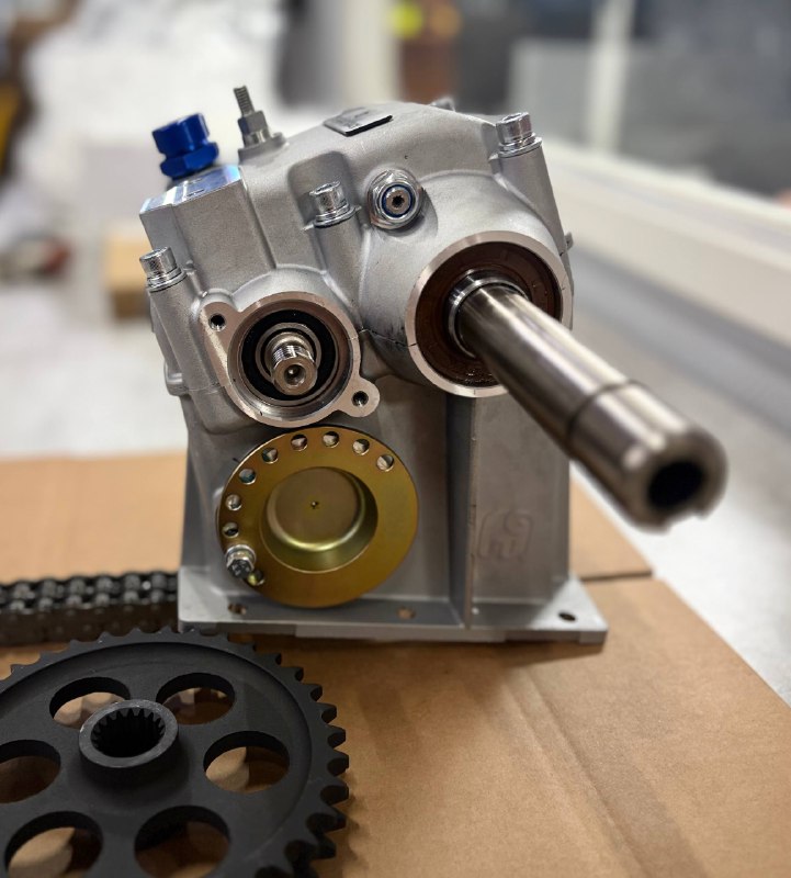 Коробка передач в сб. /Буран (2-х ряд. цепь 36 зуб, 76 зв, 2.4, средняя) ТЕРРАТРЕК