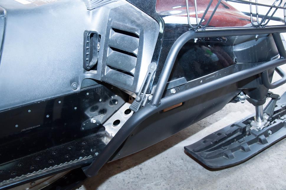 Бампер /Yamaha VK540 III, IV, V  (трехлучевой)